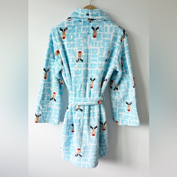 La Senza | Comfy Reindeer Robe - Picture 2 of 4